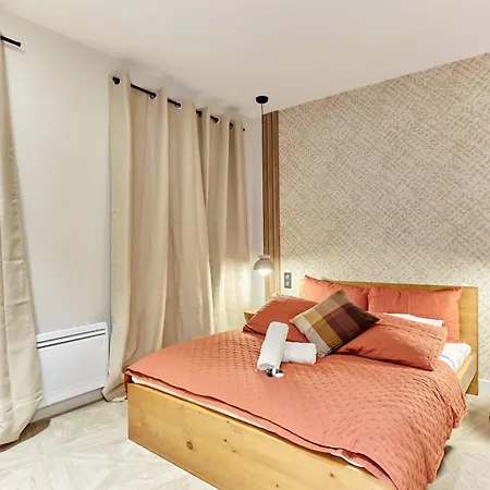Superb 3-bedroom Flat Near The Moulin Rouge And Montmartre アパート パリ